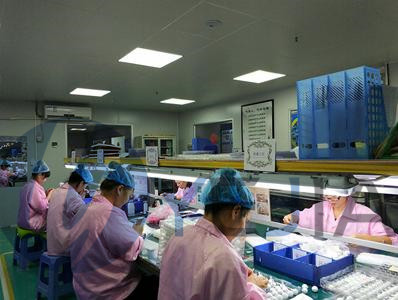 太阳集团光电10万级无尘生产检验