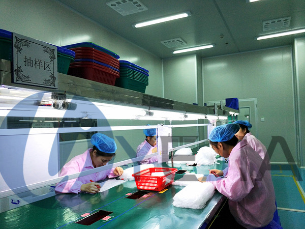 太阳集团光电10万级无尘检验